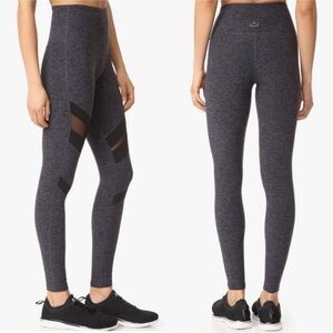 Beyond Yoga High Waisted Dark Gray Iconic Silhouette Mesh Soft Legging Sz Small